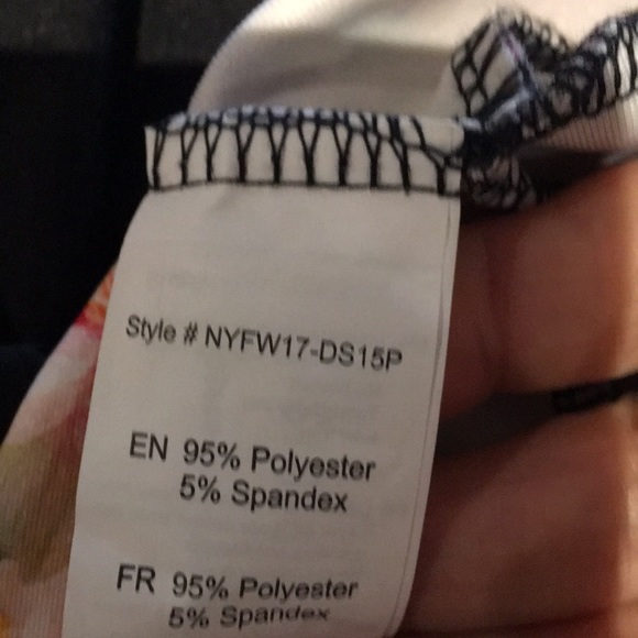 One shoulder Floral dress size small NWOT - Picture 10 of 11